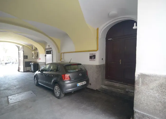 River Side Market Апартаменты